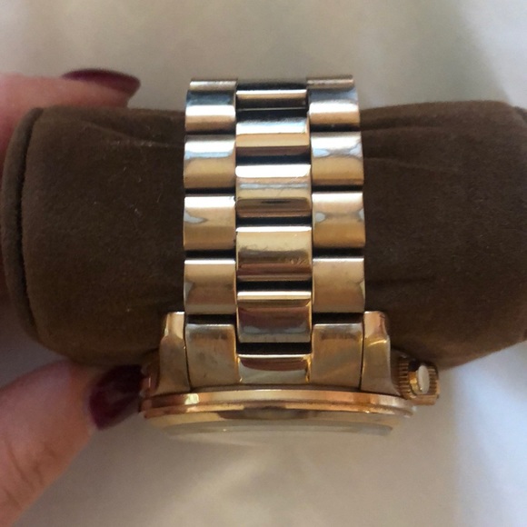 Michael Kors Gold Watch - Picture 6 of 8
